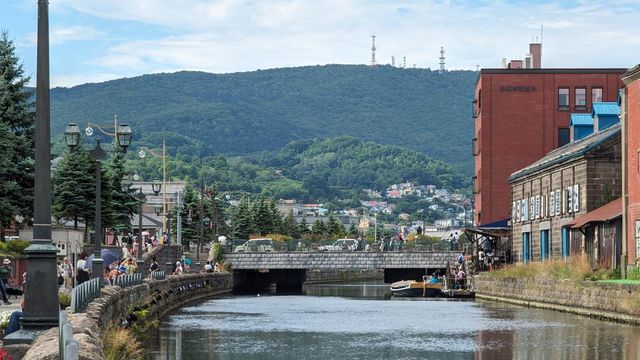 昼の小樽運河